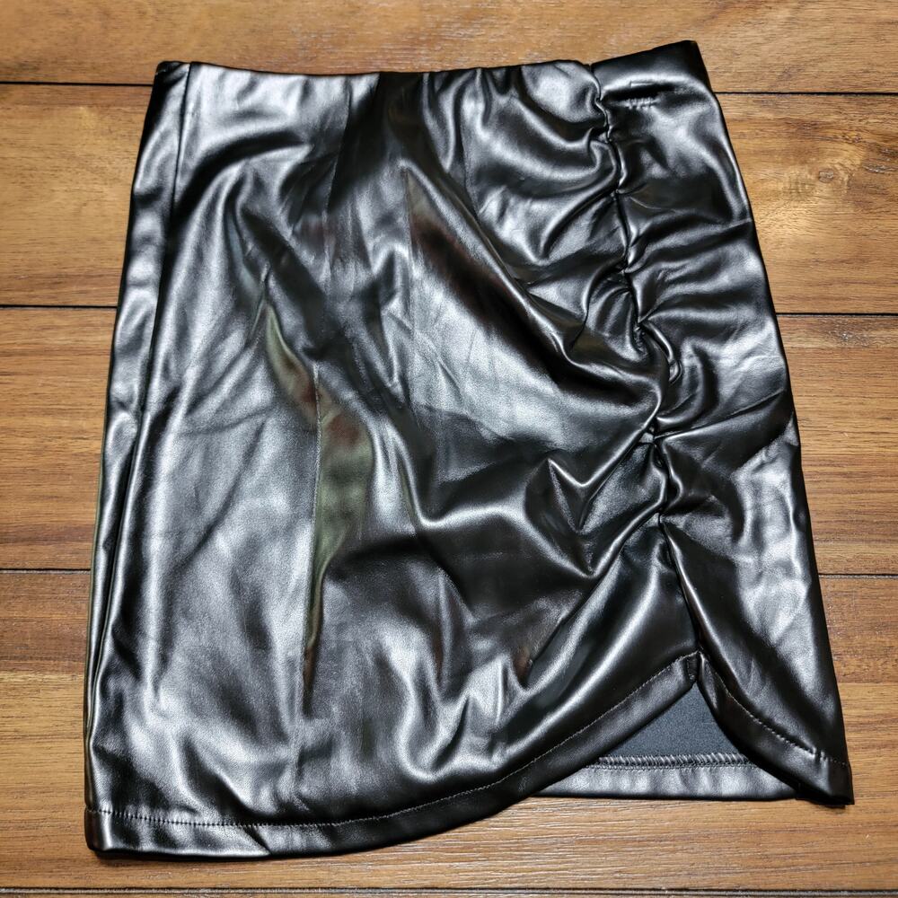 Canton Walker Faux Leather Black Mini Skirt - Size XS NWT